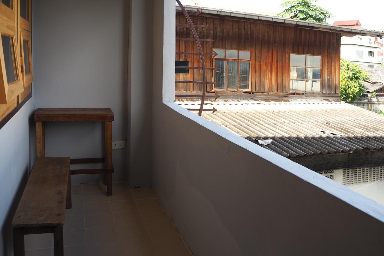 An An House Vandrarhem Chiang Mai Exteriör bild